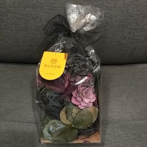 Bloom Room Bowl Filler Ball & Dried Floral Plum Purple Black Green Home Decor